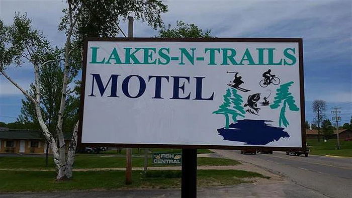 Lakes-N-Trails Motel (4Ks Motel) - Real Estate Listing